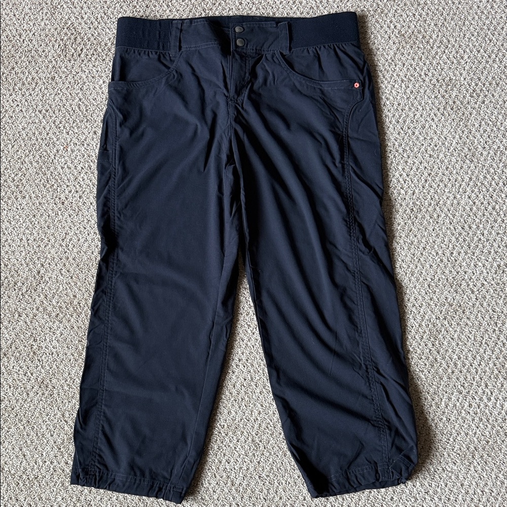 Title Nine‎ Men's Dark Cargo Pants